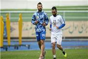 مهاجم استقلال مصدوم شد