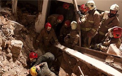 7 نفر توسط آتش‌نشانان همدانی نجات یافتند