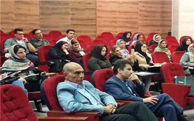 حضور 60 هنرجو و دانشجو در کارگاه های تذهیب قرآنی شیراز