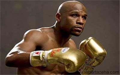 نابغه بوکس رسما وارد MMA شد