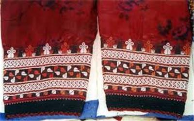 سوزن‌دوزی، بهاری روی لباس زنان لر