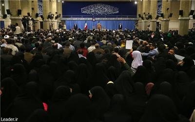 حضرت آیت الله خامنه‌ای: مسئولان باید مراقب باشند/ خادم حرمین شریفین باید «اشداءُ علی الکفار»باشد