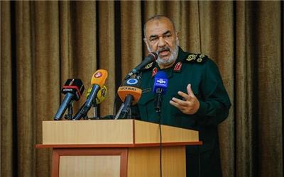 سرلشکر سلامی: تحریم فرماندهان سپاه ناشی از واماندگی آمریکا است