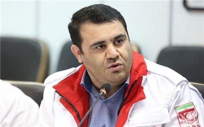 اعضای جوانان هلال‌احمر خلاء واحدهای امداد و داوطلبان را پر کردند