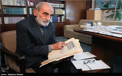 پاسخ کیهان به ادعای سایت حامی دولت علیه حسین شریعتمداری