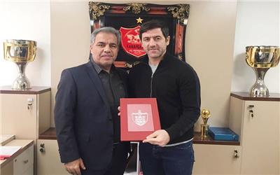 پاداش آسیایی مربی پرسپولیس پرداخت شد