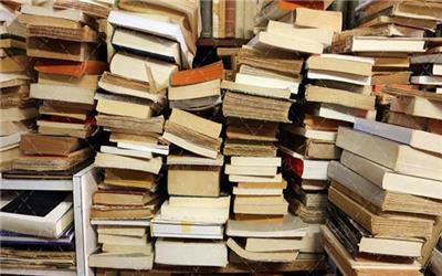 حذف ثبت سفارش گمرکی و تخصیص ارز نیمایی به واردات کتاب