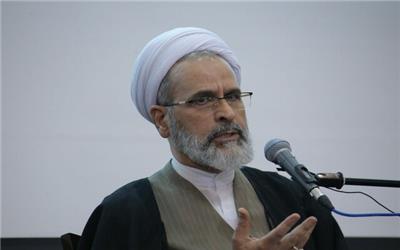 آیت‌الله اعرافی:ماندن در نگاه‌های گذشته و تحقیق در آنها بدون توجه به مسائل جدید ضعف است