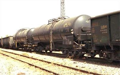 درخواست شرکتهای ریلی از معاون وزیر راه برای افزایش کرایه حمل سوخت