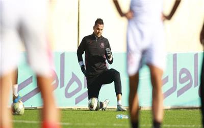 لک هنوز بازیکن آزاد است
