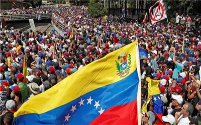 بر اساس قوانین بین‌المللی از منافع خود در ونزوئلا دفاع می‌کنیم