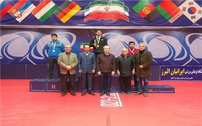 قهرمانی میعاد لطفی در تور تنیس روی میزایران / نوروزی سوم شد