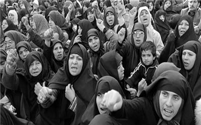 حضور زنان در تظاهرات انقلاب از چه زمانی انجام شد؟