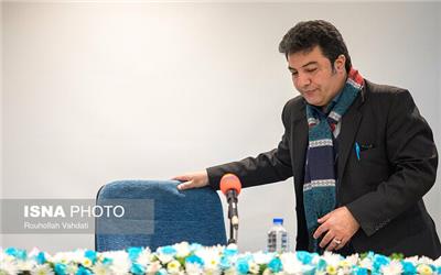 دبیر جشنواره‌ی تئاتر فجر: هنر کردیم که بخش بین‌الملل حذف نشود