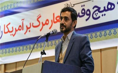 بزرگترین دستاورد انقلاب ایران بازگرداندن خدا به انسان‌ها بود