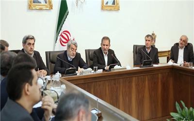 باید در مقابل کار عظیم ملت ایران سر تعظیم فرود آورد و دست مردم را بوسید