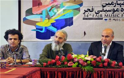 هنرمند باکیفیت داخلی زیاد داریم/ گروهی را پیدا نمی‌کنید که به جشنواره دعوت نشده باشد
