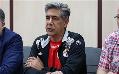 قطبی: هیچ مشکلی با مرزبان ندارم / بازیکنانم از انگیزه بالایی برخوردار هستند