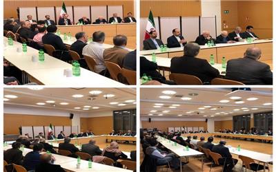 دیدار ظریف با جمعی از ایرانیان مقیم جنوب آلمان در مونیخ
