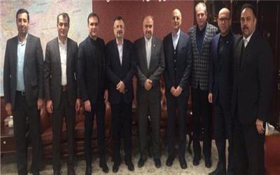 بازیکنان و سرمربی نباید مصاحبه جنجالی انجام دهند
