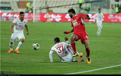 دیدار پرسپولیس و پدیده به وقت‌های اضافه کشیده شد