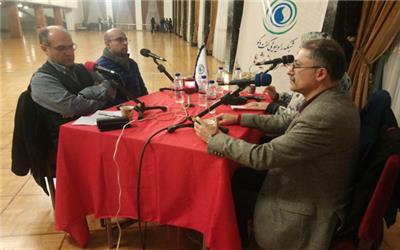 انتقاد از رقابت‌های سیاسی در موسیقی/مدیریت‌ها در دهه 60 باقی ماند