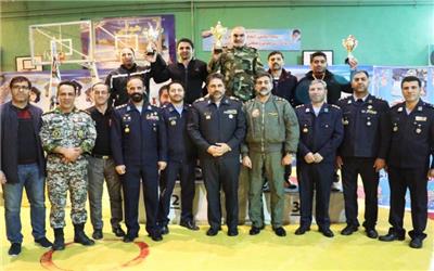 نیروی زمینی قهرمان رقابت‌های کشتی ارتش شد