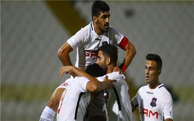 پدیده جای پرسپولیس را گرفت/اولین برد نساجی و پیکان با مربیان جدید